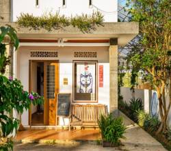 Hàng loạt homestay, villa Đà Lạt kêu cứu giữa mùa dịch: Oằn mình gồng gánh các chi phí trong khi doanh thu gần như bằng 0 - Ảnh 11. Hàng loạt homestay, villa Đà Lạt kêu cứu giữa mùa dịch: Oằn mình gồng gánh các chi phí trong khi doanh thu gần như bằng 0 - Ảnh 11.