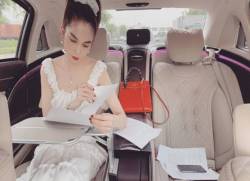 CEO Ngọc Trinh nghiêm túc giảng bài: Kinh doanh online cần có đạo đức - Ảnh 2.