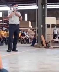 Vận động công nhân ở lại xưởng duy trì sản xuất, phòng Covid-19 tấn công, vị giám đốc doanh nghiệp khiến ai nấy ấm lòng - Ảnh 2.