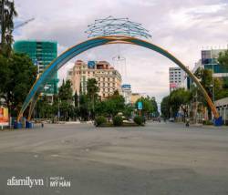  Có một Tây Đô rất lạ: Đâu rồi những tiếng rao, tiếng hò giữa chợ nổi, chỉ thấy phiên chợ một tiếng rưỡi đậm chất người miền Tây giữa lòng thành phố  - Ảnh 2.