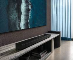 Thời điểm vàng để lên đời TV trong mùa ở nhà - Ảnh 2.
