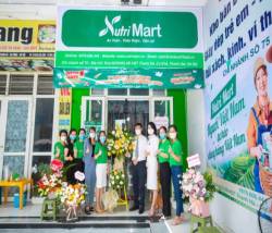 200 siêu thị Nutri Mart đồng loạt cháy hàng trong ngày đầu tiên mở bán - Ảnh 3.