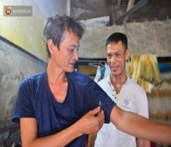  Người đàn ông đi xe đạp kể lại khoảnh khắc cứu sống bé gái rơi từ tầng 2: Giây phút cứu cháu bé, tôi đã coi cháu là con mình - Ảnh 6.