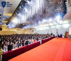 Tony Dzung: Online là cánh cửa duy nhất để vượt & tăng trưởng thời Covid - Ảnh 3.