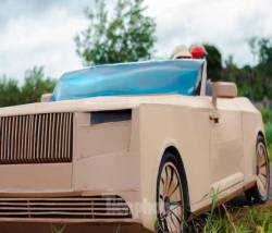  Thợ Việt chế kiểu dáng Rolls-Royce mui trần bằng bìa cứng - Ảnh 2.