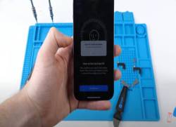 Xuất hiện video cho thấy iPhone 13 có thể thay màn hình của bên thứ ba mà không bị mất Face ID - Ảnh 1.