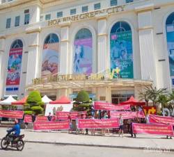Hà Nội: Chung cư dát vàng 7 năm không có sổ đỏ, cư dân chính thức khởi kiện chủ đầu tư - Ảnh 3.