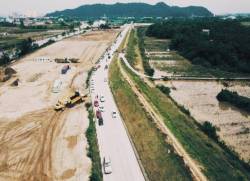 Nở rộ kinh doanh bất động sản bát nháo tại các địa phương - Ảnh 2. Nở rộ kinh doanh bất động sản bát nháo tại các địa phương - Ảnh 2.