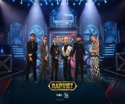 NÓNG: Phía ekip Rap Việt chính thức lên tiếng về ồn ào bị tố xài chùa poster trái phép! - Ảnh 3.