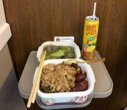  Choáng với đường sắt nội địa Trung Quốc: Tổng chiều dài đủ quấn quanh Trái Đất 3,5 vòng - Ảnh 3.