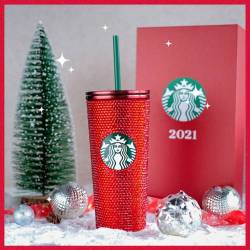 BIẾN CĂNG: Starbucks CN New World bị tố để khách mua một lần 30 cái ly bản giới hạn giá 1,8 triệu, ai xếp hàng sau coi như công cốc? - Ảnh 2. BIẾN CĂNG: Starbucks CN New World bị tố để khách mua một lần 30 cái ly bản giới hạn giá 1,8 triệu, ai xếp hàng sau coi như công cốc? - Ảnh 2.