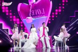 Nhìn lại Diana Super Show 2021: Lần đầu tổ chức concert trực tuyến nhưng đã bỏ túi nhiều “kỷ lục” đáng nể! - Ảnh 5. Nhìn lại Diana Super Show 2021: Lần đầu tổ chức concert trực tuyến nhưng đã bỏ túi nhiều “kỷ lục” đáng nể! - Ảnh 5.