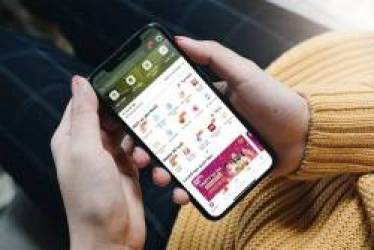 MoMo đầu tư vào startup Nhanh.vn - Ảnh 1.