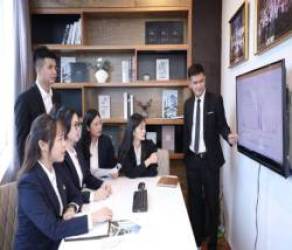 Giải pháp nào giúp doanh nghiệp vươn tầm sau Đại dịch COVID-19? - Ảnh 1.