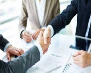 Cổ phiếu và trái phiếu: Nhà đầu tư đau đầu lựa chọn kênh đầu tư phù hợp - Ảnh 2. Cổ phiếu và trái phiếu: Nhà đầu tư đau đầu lựa chọn kênh đầu tư phù hợp - Ảnh 2.