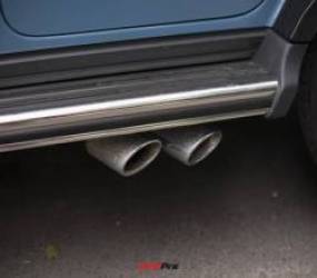 Doanh nhân Nguyễn Quốc Cường mang dàn xe sang gần 20 tỷ đồng ra Hà Nội: Xe sang như BMW 7-Series hay Mercedes V-Class chỉ đóng vai trò hậu cần - Ảnh 7. Doanh nhân Nguyễn Quốc Cường mang dàn xe sang gần 20 tỷ đồng ra Hà Nội: Xe sang như BMW 7-Series hay Mercedes V-Class chỉ đóng vai trò hậu cần - Ảnh 7.