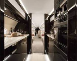 Choáng ngợp với chuyên cơ Gulfstream cho giới siêu giàu của Sun Group: Khách sạn 5 sao trên không, wifi chấp hết đại dương hay núi băng, bay vượt vùng nhiễu động, 100% khí tươi làm mới liên tục - Ảnh 2.