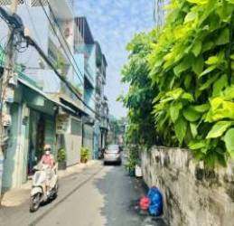 Đầu tư lời như người dân Quận 7: Hiến 2.200m2 đất cho địa phương, đổi lại giá nhà tăng 10-20 triệu đồng/m2 sau 1 năm, hết cảnh ngập lụt - Ảnh 1.