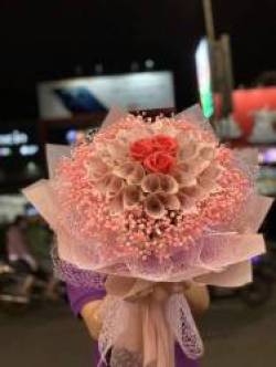 Số tiền công gây choáng của chủ cửa hàng nhận làm bó hoa 100 cây vàng, giá 7 tỷ đồng - Ảnh 4.