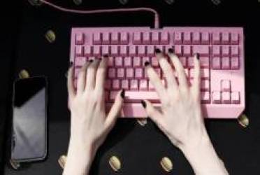 Trung Quốc đau đầu với 1 thế hệ thanh niên mải mê game, không thiết tìm bạn trai, bạn gái, bỏ bê sự nghiệp - Ảnh 3.