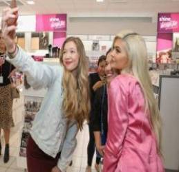 Những triệu phú thế hệ Z - Ảnh 1.