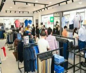 Aristino tiến bước mạnh mẽ - Khai trương chuỗi showrooms tại TP Hồ Chí Minh - Ảnh 1.