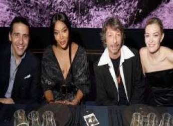  Cô chủ mới của đế chế Zara: Ái nữ thừa kế khối tài sản “khủng” của người giàu nhất Tây Ban Nha, phấn đấu từ trợ lý cửa hàng đến người quyền lực nhất thời trang may sẵn  - Ảnh 5.