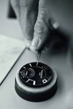  Lý do gì khiến không ít doanh nhân, siêu sao nổi tiếng yêu thích Patek Philippe đến vậy: Sự tinh tế đến từ những chi tiết nhỏ nhất, có tiền chưa chắc mua được  - Ảnh 5.